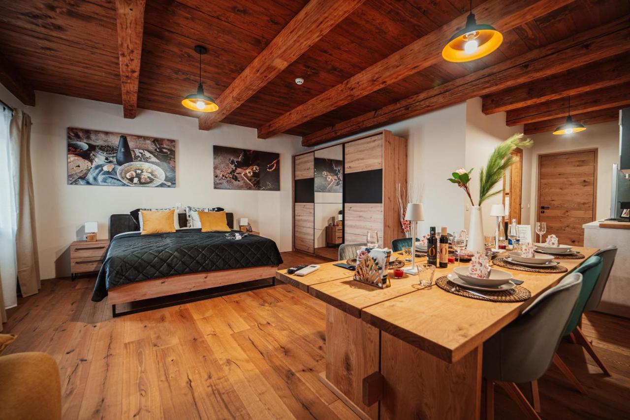 Kocbek Since 1929 Apartment Sveti Jurij ob Scavnici Ngoại thất bức ảnh